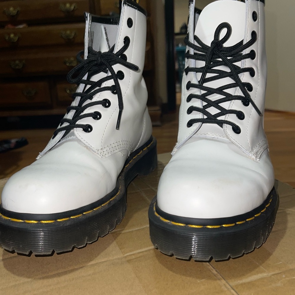 Dr. Martens, Size: Women’s US 11, Color: White